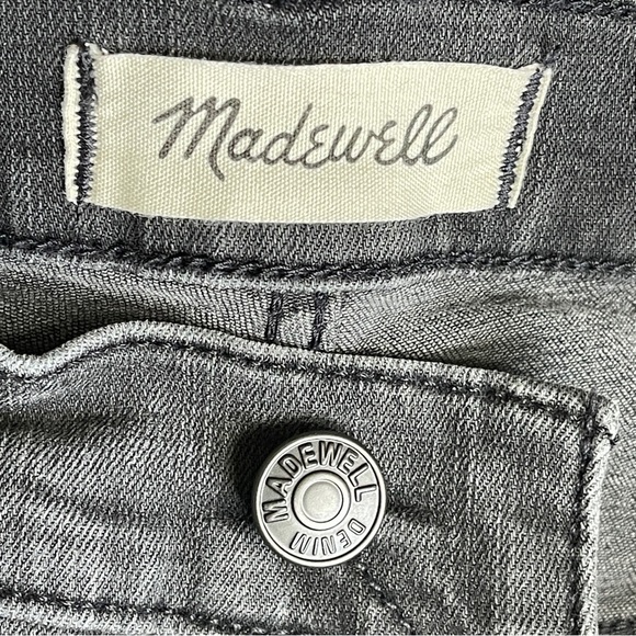 Madewell 9” Mid Rise Skinny Jeans Black Sea Distressed Knee | Size 27 - Picture 12 of 13